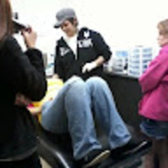 Meet your Posher, Patsy - Picture 1 of 1